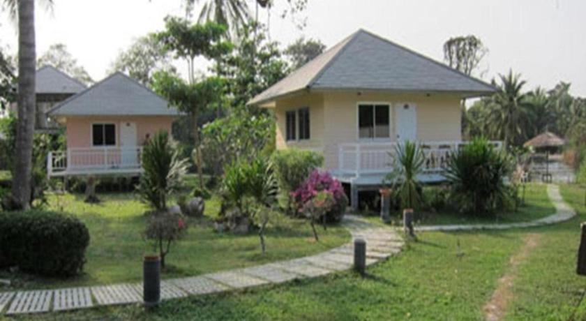Greenfield Valley Fishing Resort HHQ Exterior photo