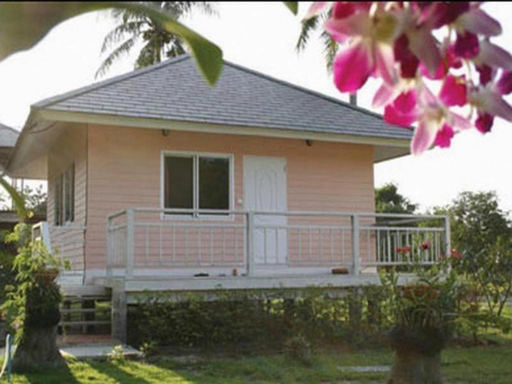 Greenfield Valley Fishing Resort HHQ Exterior photo